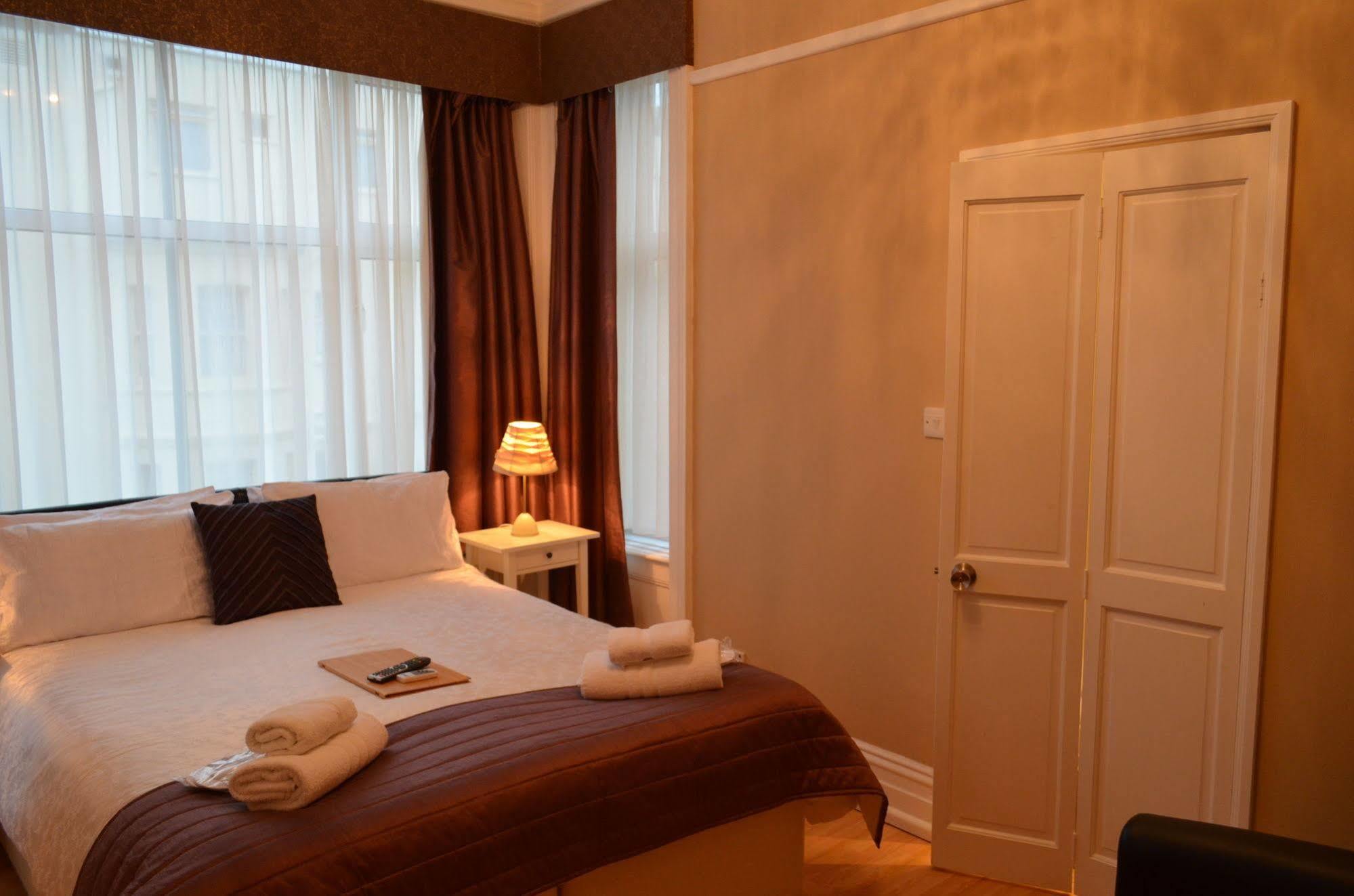 Shirley B & B Bournemouth Kültér fotó
