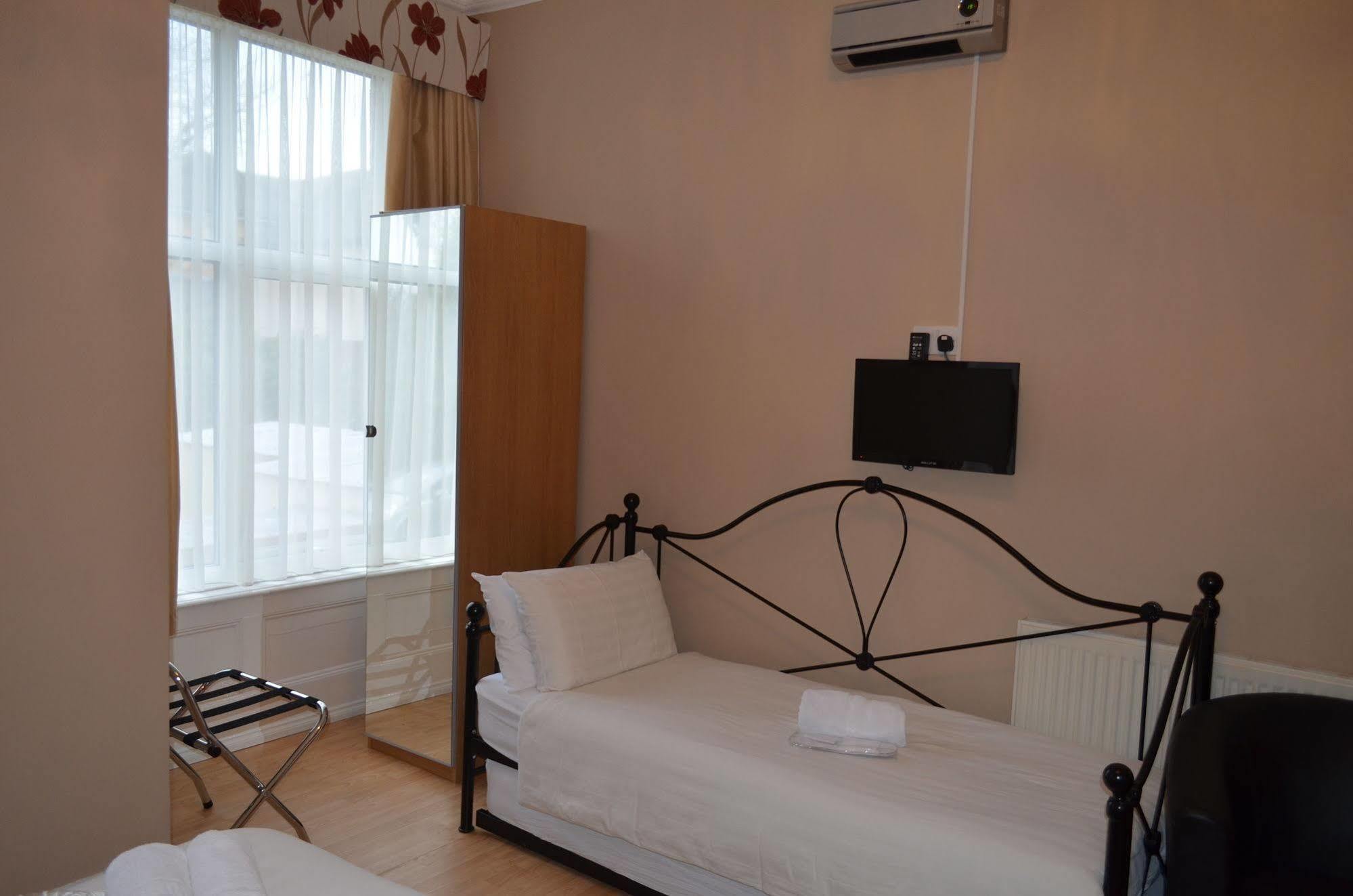 Shirley B & B Bournemouth Kültér fotó